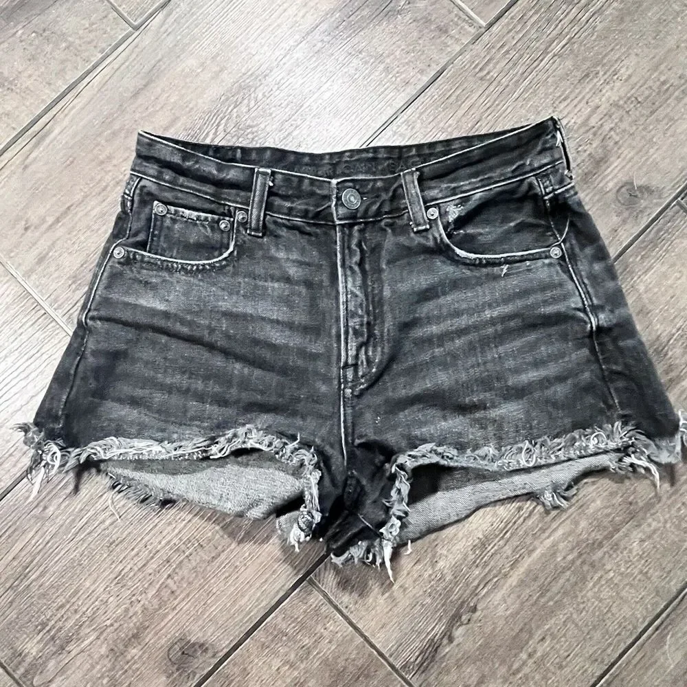 American Eagle Cutoff Shorts Womens Sz 4 Black Hi-Rise 30x2 Distressed Denim - Picture 1 of 10